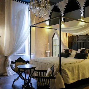 Les De Amelie Bed and breakfast