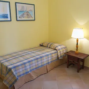 La Pomelia Bed & Breakfast